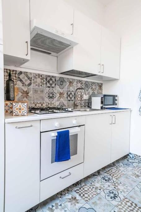 A Mae Riva - La Tua Casa Al Porto Antico Daire Cenova Dış mekan fotoğraf
